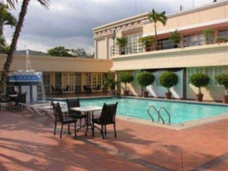 Siesta Hotel And Casino Antiguo Cuscatlán Екстериор снимка