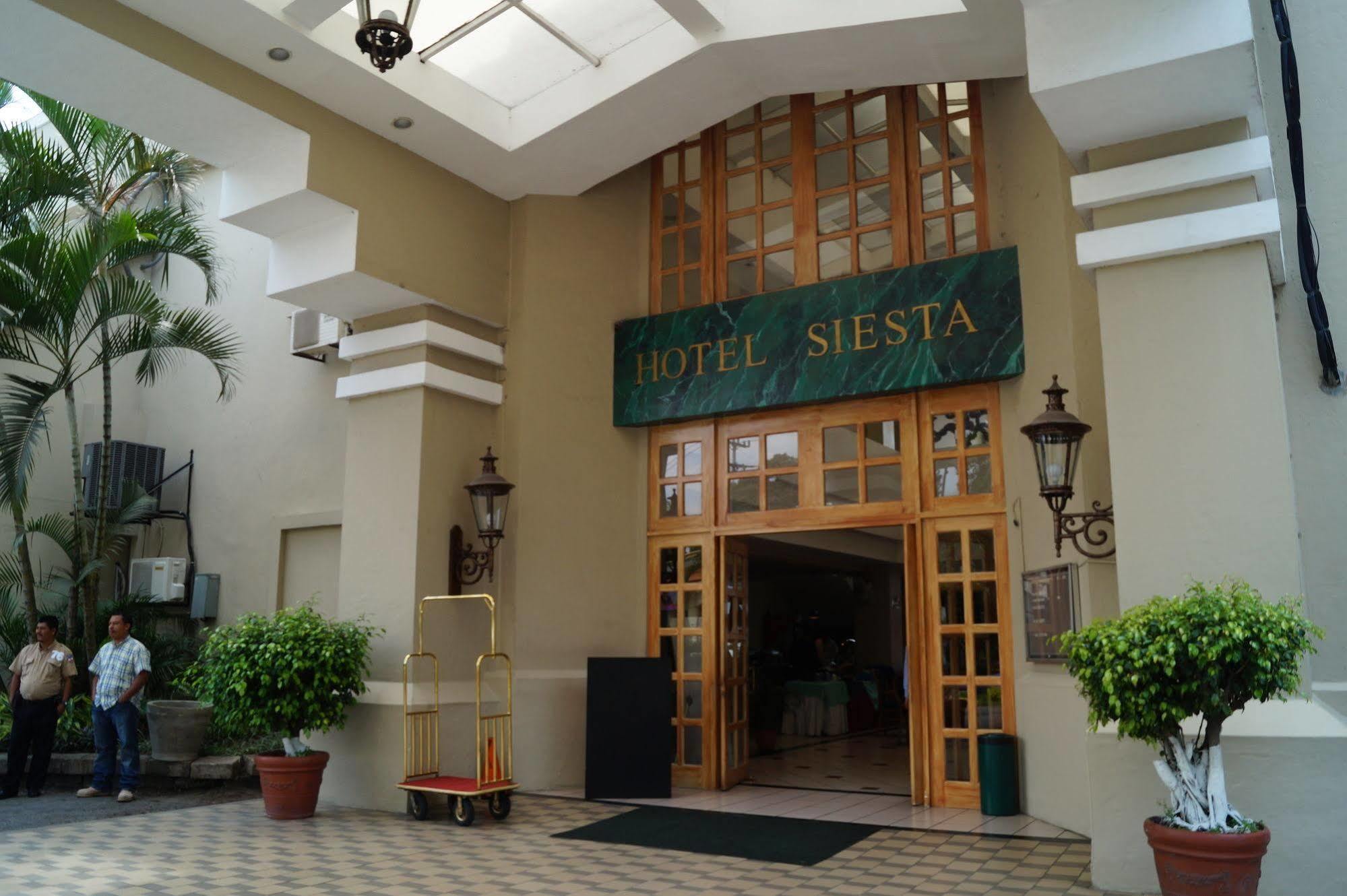 Siesta Hotel And Casino Antiguo Cuscatlán Екстериор снимка