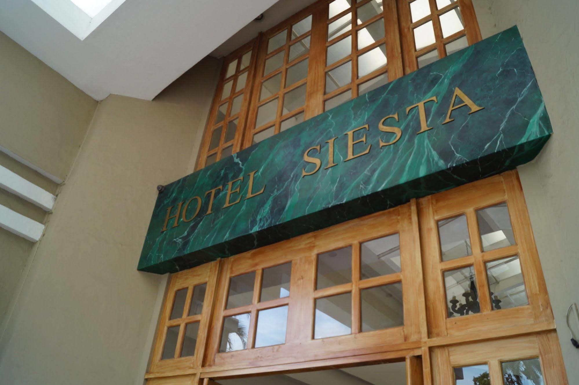 Siesta Hotel And Casino Antiguo Cuscatlán Екстериор снимка