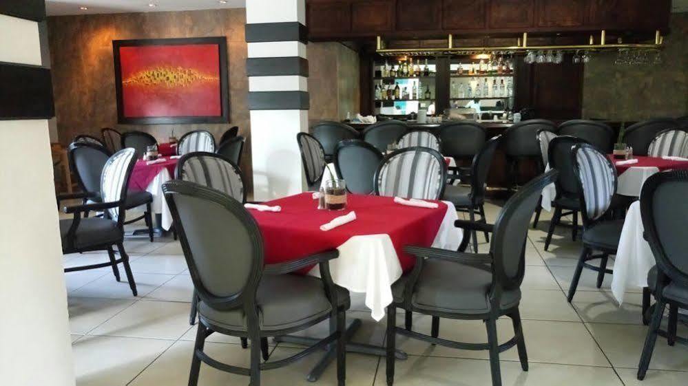Siesta Hotel And Casino Antiguo Cuscatlán Екстериор снимка