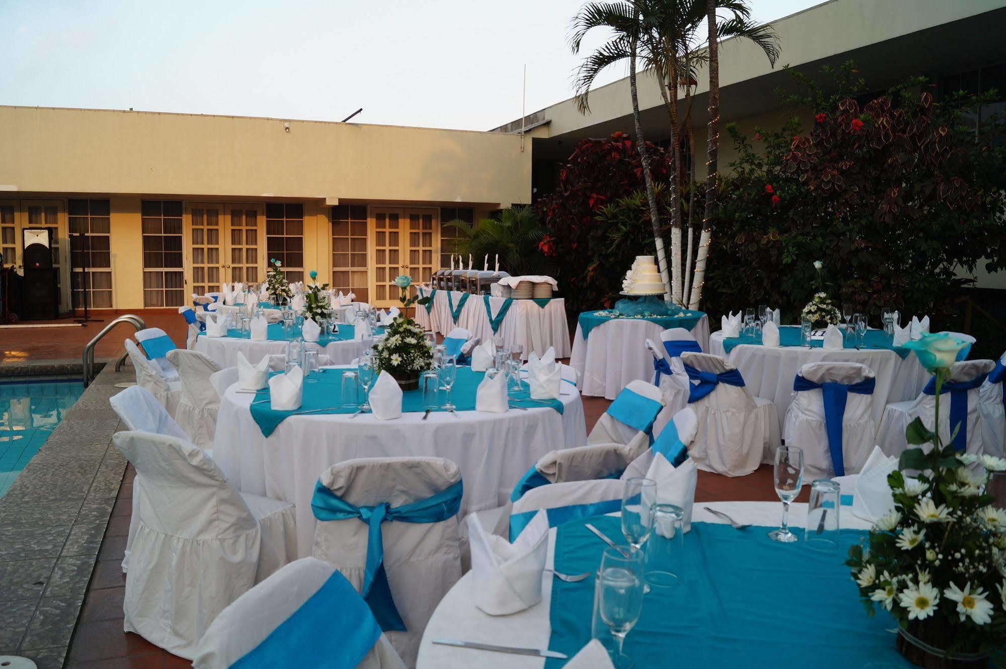 Siesta Hotel And Casino Antiguo Cuscatlán Екстериор снимка